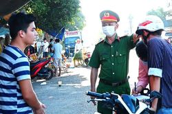 Bà Rịa - Vũng Tàu xử phạt 180 người không đeo khẩu trang