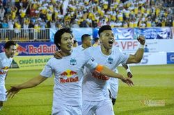 BXH bóng đá V-League 2021 mới nhất: HAGL bị Viettel áp sát