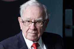 Warren Buffett: Đừng đầu tư chứng khoán như đánh bạc