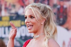 Britney Spears chỉ trích phim tài liệu về cuộc đời mình: 'Đạo đức giả'