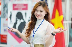Đưa đặc sản xứ Quảng thành món quà được ưa thích