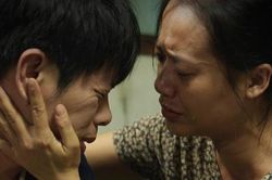 Cây Táo Nở Hoa Tập 14: Thái Hòa òa khóc trong vòng tay Hồng Ánh, quyết tâm giải cứu em gái