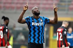 Romelu Lukaku: Từ 'nghệ sĩ hài' đến nhà vô địch