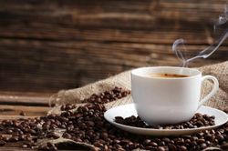 Giá cà phê hôm nay 5/5: Bật tăng mạnh, robusta hướng mốc 1.500 USD, triển vọng thị trường tươi sáng