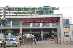 Phong tỏa bệnh viện Bệnh Nhiệt đới T.Ư vì có bác sĩ mắc COVID-19