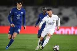 Hazard trở lại Chelsea: Không có gì, ngoài... mỡ bụng