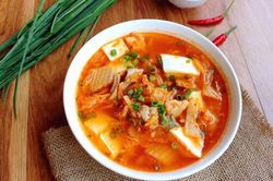 Ăn sáng vừa ngon vừa nhẹ bụng với súp đậu phụ
