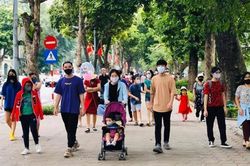 Hà Nội khuyến cáo người dân không ra khỏi nhà khi không cần thiết, không tổ chức liên hoan, tiệc mừng