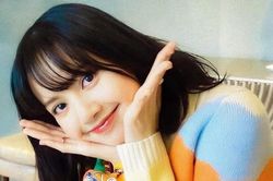 Đi mua sắm với Jisoo, Lisa chỉ nói một câu thôi cũng được netizen tấm tắc khen ngợi