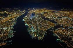 Đêm thành phố New York tráng lệ từ độ cao hơn 2.000m