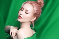 Hoàng Yến 'phản pháo' tin đồn có bầu sau ly hôn chồng trẻ