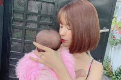 Mạc Văn Khoa thưởng 20 triệu tìm kẻ chê bai ngoại hình con gái, bà xã bỗng có động thái đáng chú ý nhằm bảo vệ bé