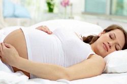 Dấu hiệu cảnh báo nguy hiểm mẹ bầu cần đi khám ngay
