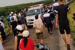 Ra hồ chơi sau khi thi học kỳ, nam sinh lớp 10 bị sét đánh tử vong