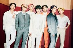 Chi tiết khiến fan 'loạn nhịp tim' trong teaser photo BTS 'Butter'