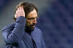 Juventus sắp xuống Europa League, Pirlo tuyên bố không từ chức
