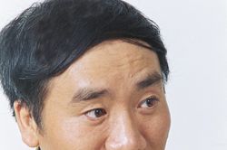 Con người ơi! Hãy thương lấy con người...