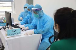 Một nhân viên y tế ở Đà Nẵng bị trụy tim sau tiêm vaccine COVID-19