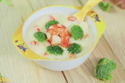 Cách nấu cháo phô mai cho bé ăn dặm