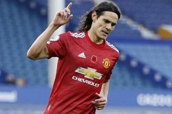 MU khôn ngoan thế nào khi quyết định giữ chân Cavani?