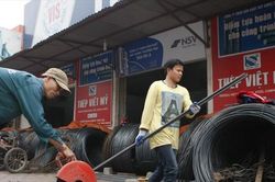 Doanh nghiệp 'bắt tay' đẩy giá vật liệu xây dựng?