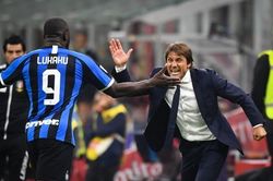 Inter Milan 'thưởng' sốc vô địch Serie A: Cắt giảm 2 tháng lương!