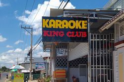 Phát hiện quán karaoke lén lút hoạt động