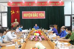 Đồng chí Phó Chủ tịch HĐND tỉnh làm việc tại huyện Bắc Yên