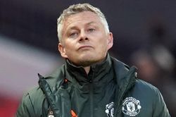 'Cần có hình phạt cho Man Utd'