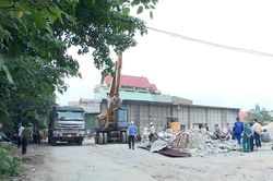 Xử lý vi phạm đất đai, xây dựng tại Thường Tín: Quyết liệt ngay từ khi mới phát sinh