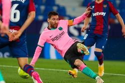 Cuộc đua vô địch Liga: Barcelona đang tuyệt vọng, Real và Atletico đua song mã