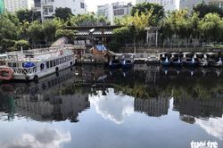 Kênh Nhiêu Lộc - Thị Nghè lại đen thui, bốc mùi, tái ô nhiễm