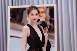 Ngọc Trinh tự tay thiết kế đồ lót, khẳng định thương hiệu 'Nữ hoàng nội y'