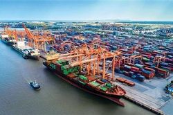 VASEP kiến nghị TP.HCM hoãn thu phí hạ tầng cảng biển tránh 'phí chồng phí'
