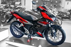 Tình cảnh trái ngược về giá bán của Exciter 155 và Winner X