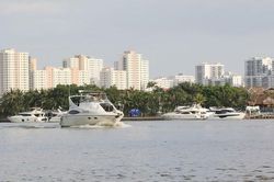 Phát triển kinh tế dịch vụ ven sông