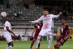 Thắng Torino 7-0, AC Milan làm điều chưa từng có sau 20 năm