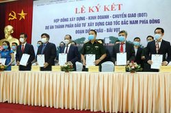 Ký hợp đồng BOT dự án thành phần Diễn Châu- Bãi Vọt thuộc cao tốc Bắc-Nam