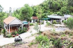 Ninh Hòa: Xử lý 6 căn nhà xây dựng trái phép trên đất rừng