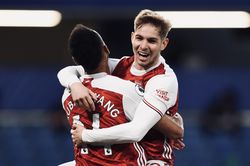 Kết quả Ngoại hạng Anh: Hàng công phung phí cơ hội, Chelsea thua đau Arsenal