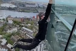 Đu tầng thượng nhà chọc trời ở London