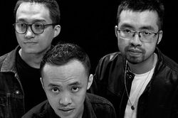 Cá Hồi Hoang trở lại với 2 MV, bán hết album phòng thu trước 10 ngày phát hành