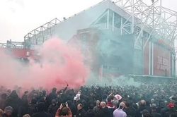 Liverpool đã 'đánh úp' người biểu tình như thế nào