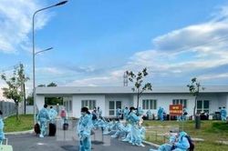 Đề nghị xử lý nhóm người dọa đánh cán bộ y tế, làm loạn trong khu cách ly ở Bình Dương