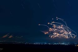 Loạt rocket của Palestine có thể khiến Israel rơi vào nguy hiểm