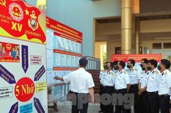 Thủy thủ tàu ngầm 189 bầu cử ở khu vực nào?
