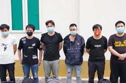 Biên phòng và Công an đuổi bắt ô tô chở người Trung Quốc nhập cảnh trái phép