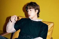 Jin BTS giờ vẫn chật vật mỗi ngày, sợ là gánh nặng của BTS