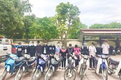 Hà Tĩnh: Triệu tập 30 thanh thiếu niên trong nhóm đua xe trái phép