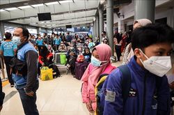 Indonesia kéo dài lệnh hạn chế hoạt động cộng đồng tại 30 tỉnh